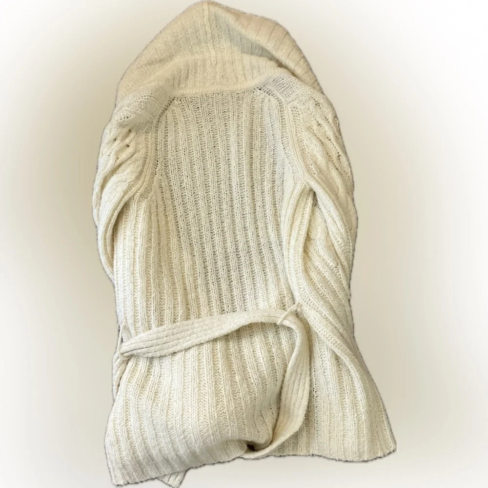 Express Cream Cable Knit Cardigan - size Medium - Picture 2 of 3